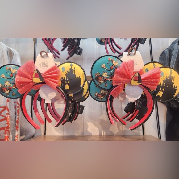 NEW Disney DVC Vacation Club Mickey Mouse Happy Halloween Glow-in-the-Dark Ears - Picture 4 of 9